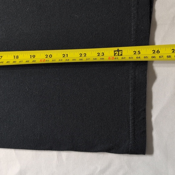 Rockstar Men's Black T-Shirt with Red Graphic Size Small - Picture 6 of 8